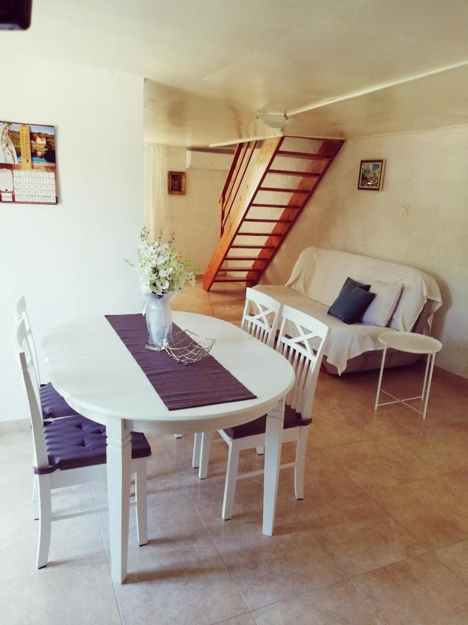 Apartment Surdic Валун Екстер'єр фото