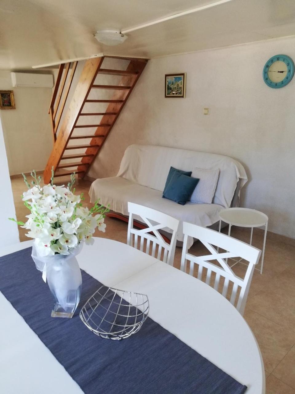 Apartment Surdic Валун Екстер'єр фото