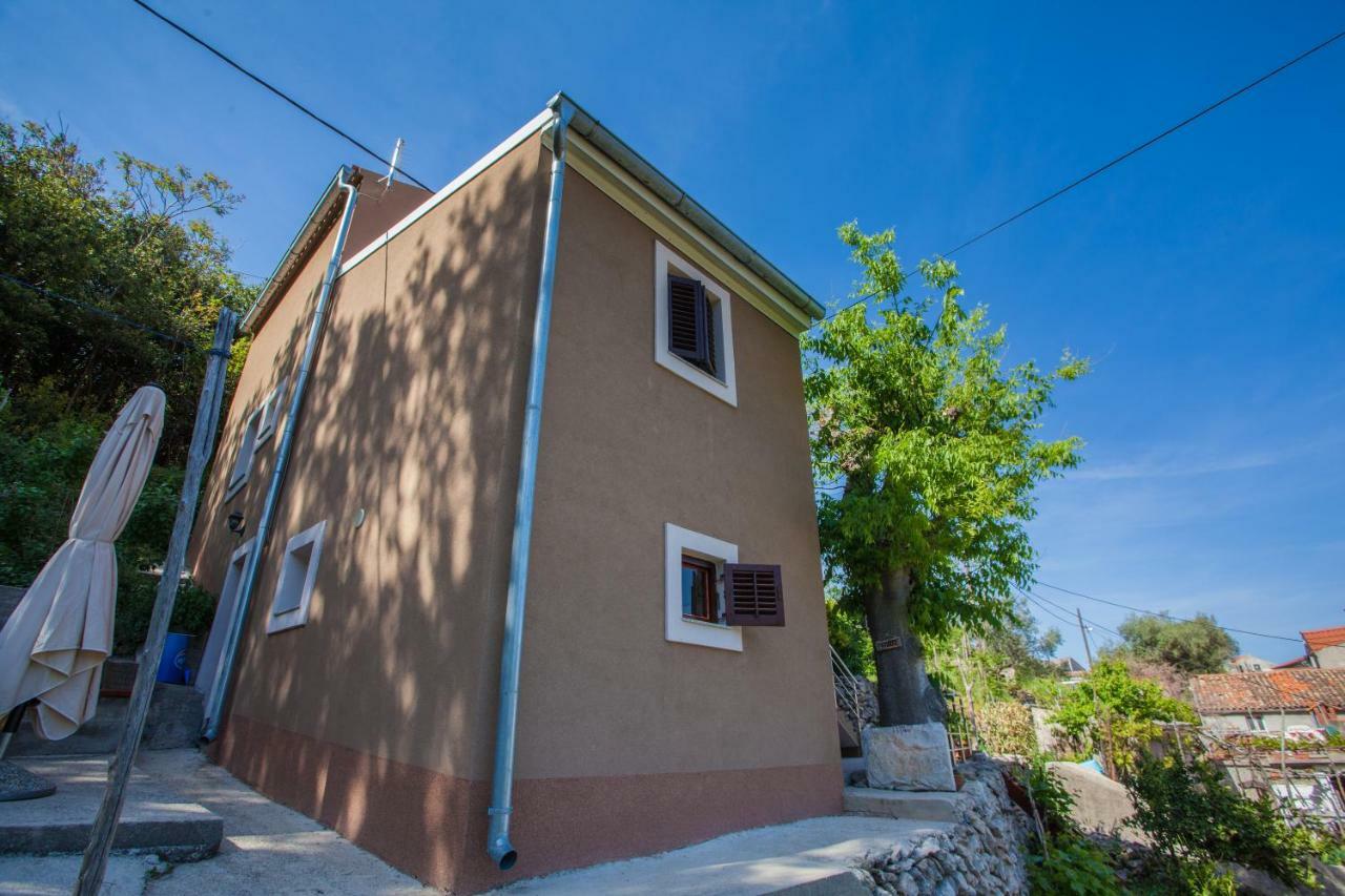Apartment Surdic Валун Екстер'єр фото