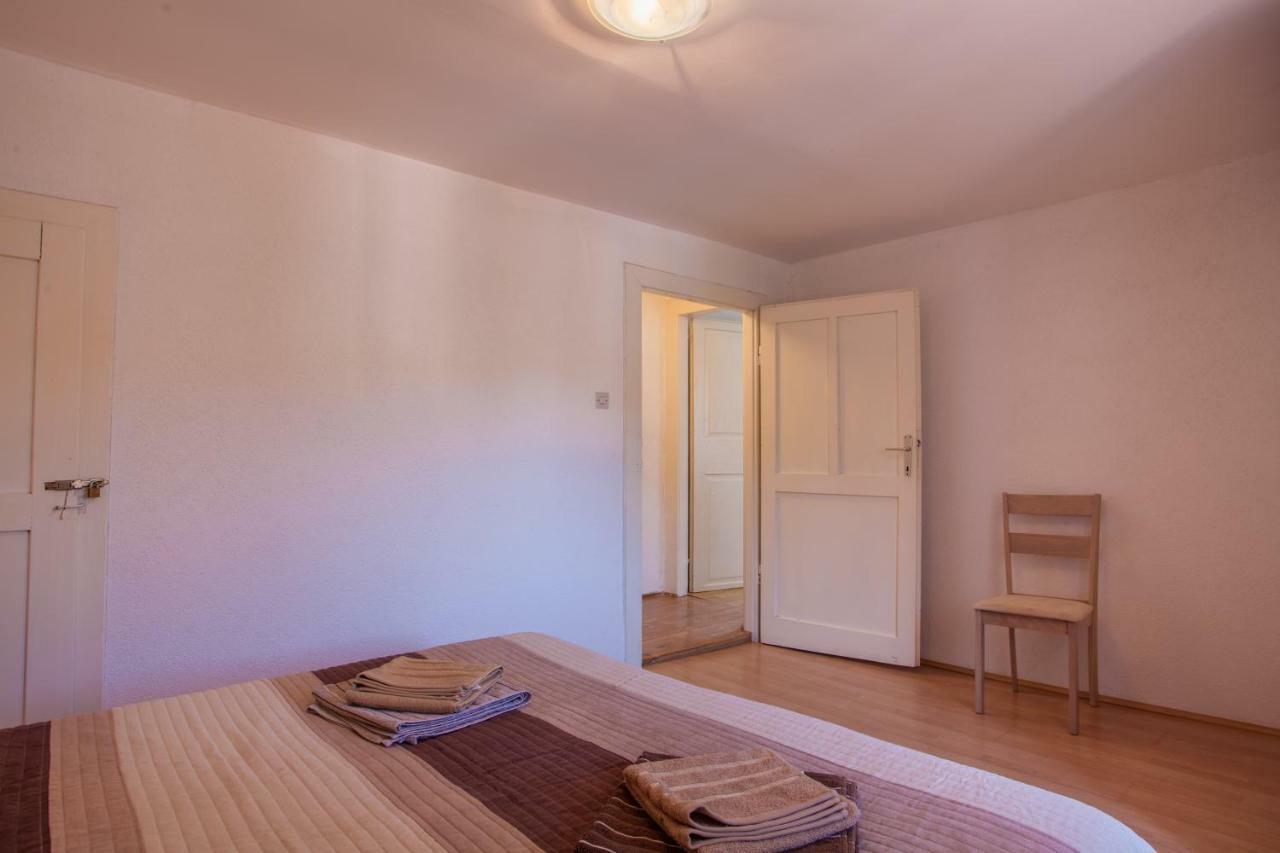 Apartment Surdic Валун Екстер'єр фото